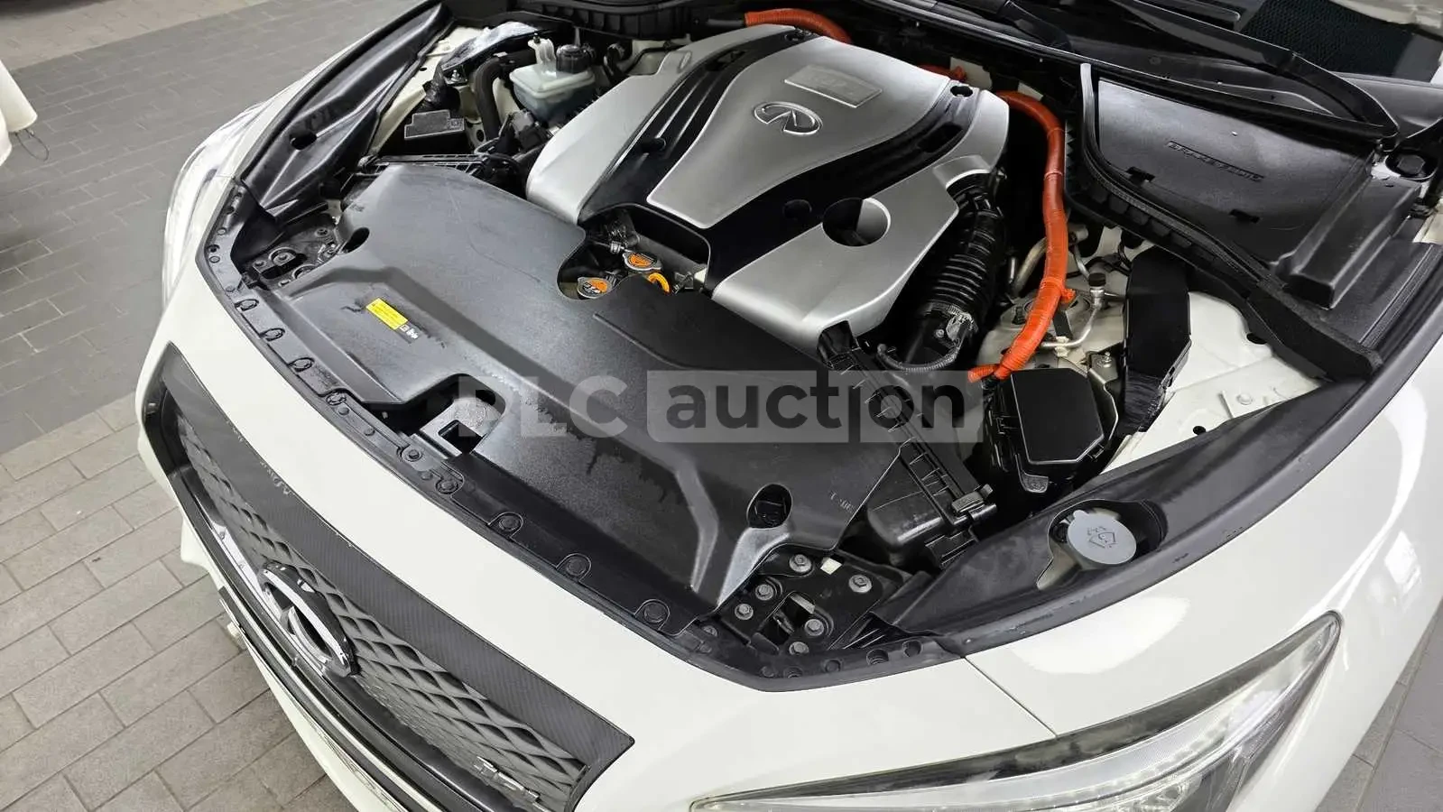 Infiniti Q50, снимка 6 - Автомобили и джипове - 54884909