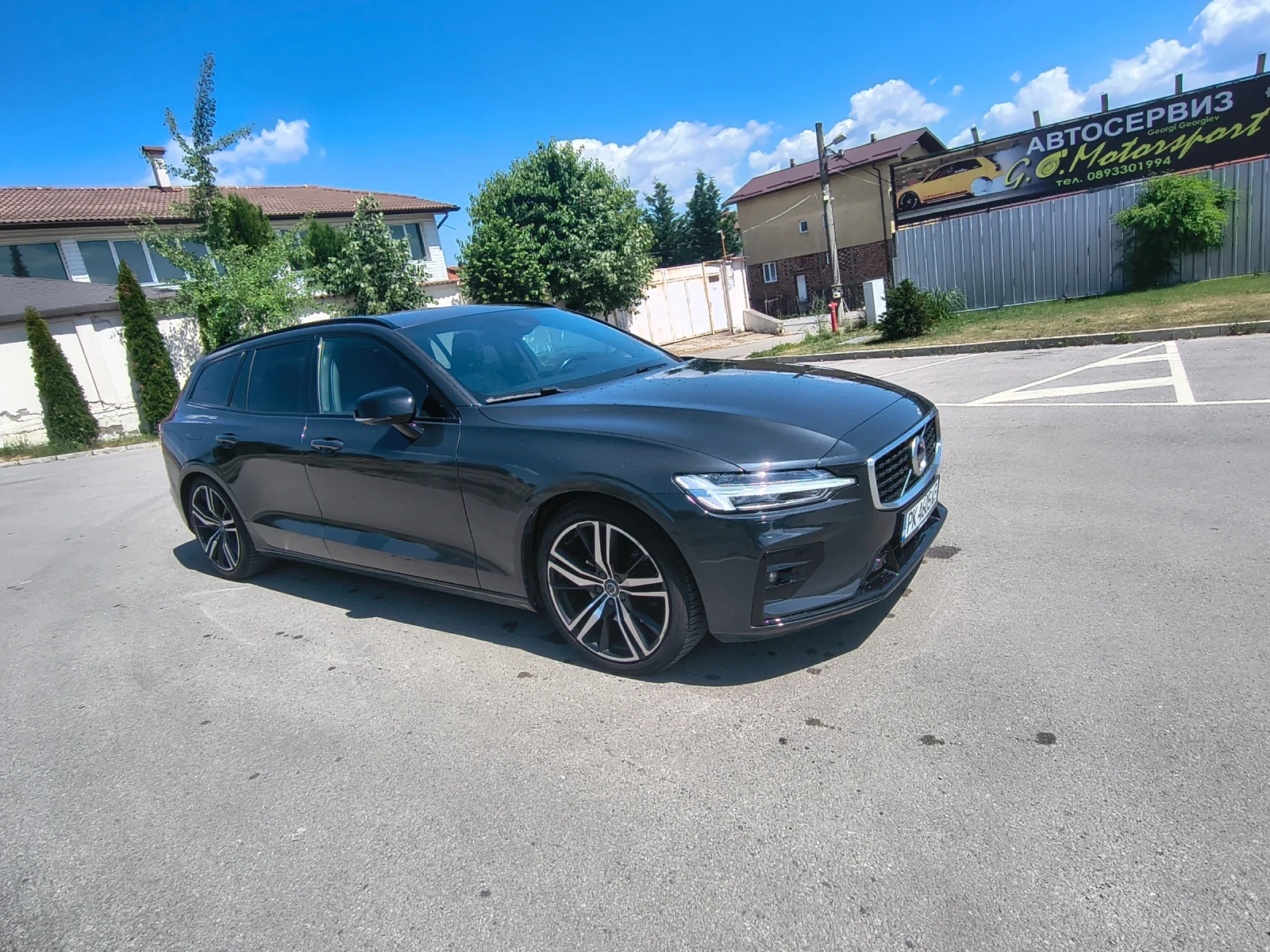 Volvo V60 2.0 D4 R-Design 2021 година , снимка 5 - Автомобили и джипове - 55233213