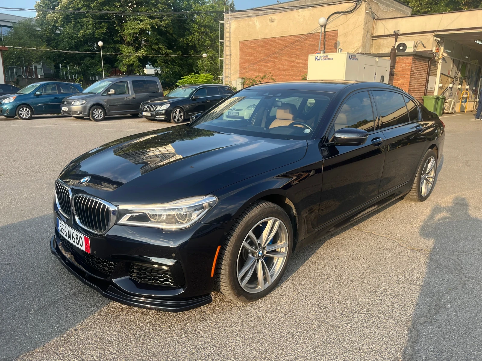 BMW 750 Xdrive LONG, снимка 3 - Автомобили и джипове - 55323961