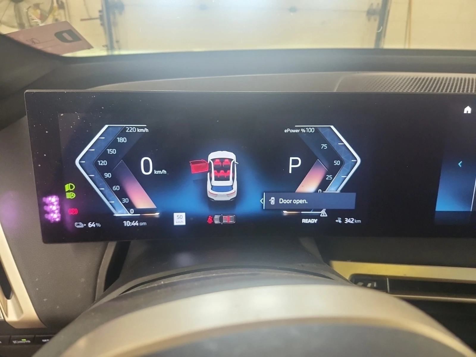 BMW iX * XDRIVE50 * ГЛАВНО ПРЕДСТАВИТЕЛСТВО НА BMW, снимка 9 - Автомобили и джипове - 55332306