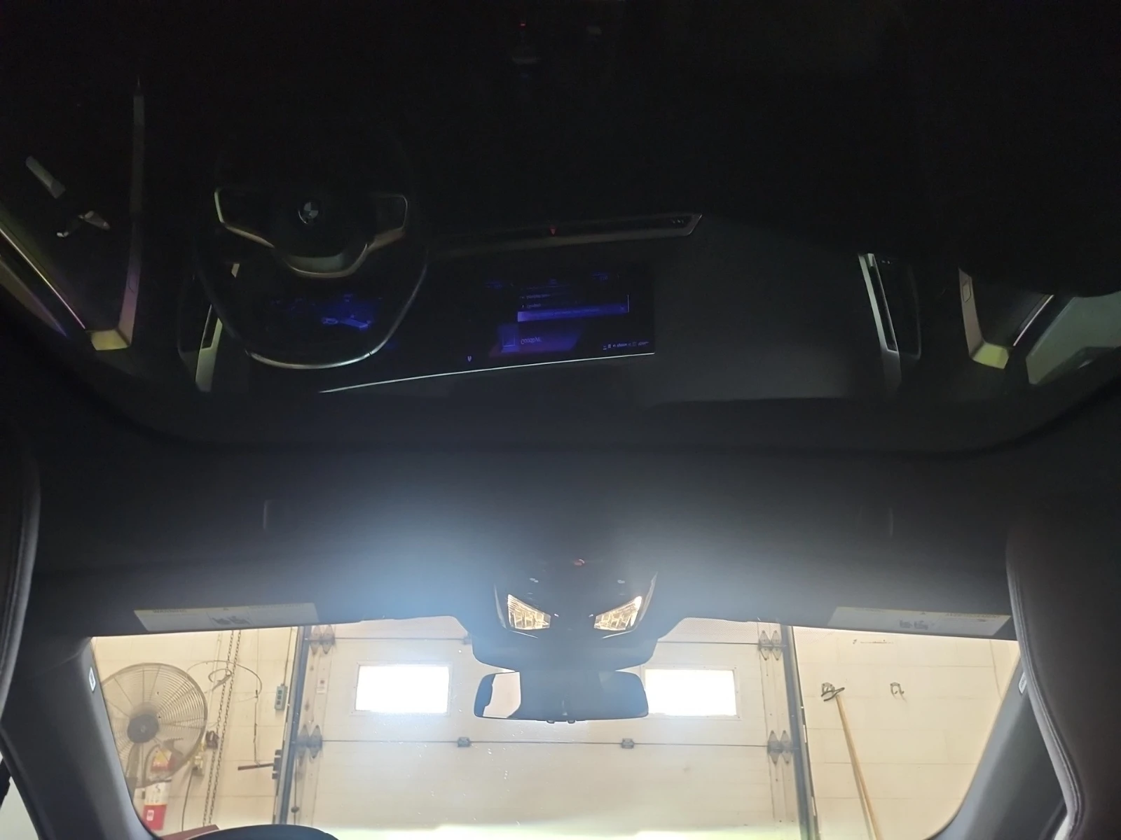 BMW iX * XDRIVE50 * ГЛАВНО ПРЕДСТАВИТЕЛСТВО НА BMW, снимка 11 - Автомобили и джипове - 55332306