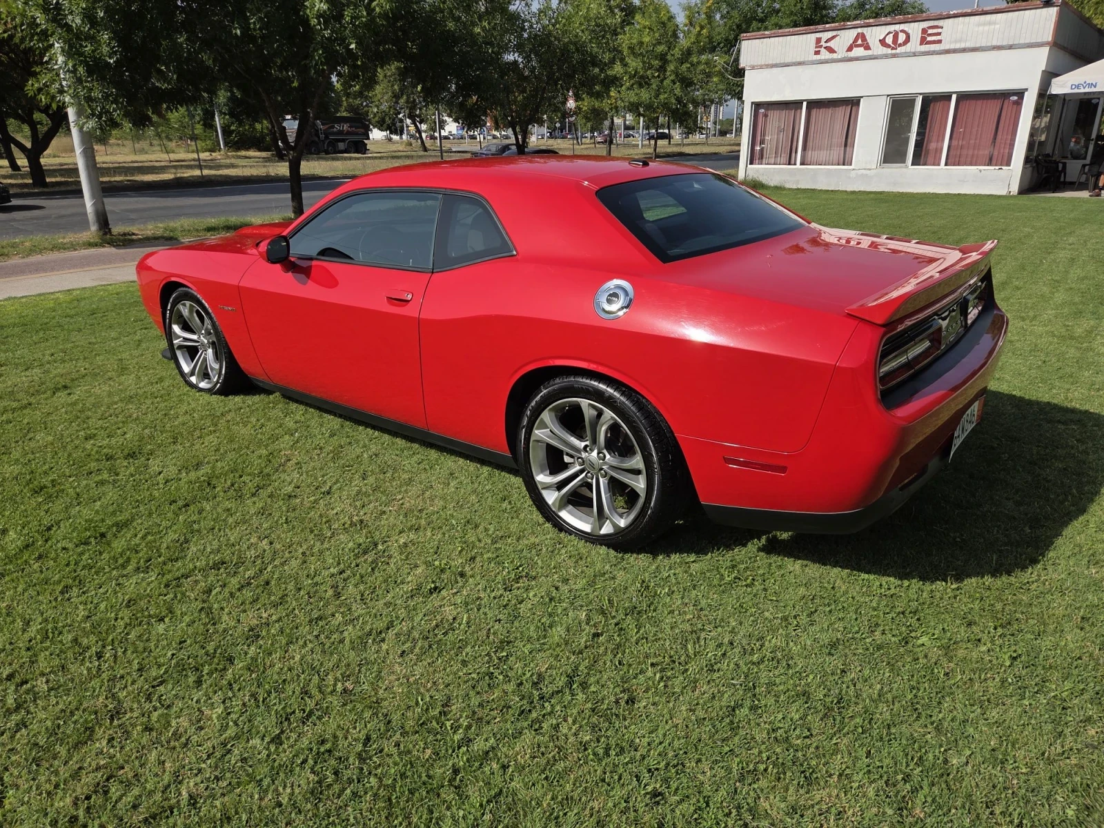 Dodge Challenger 5.7 RT, снимка 3 - Автомобили и джипове - 55852292