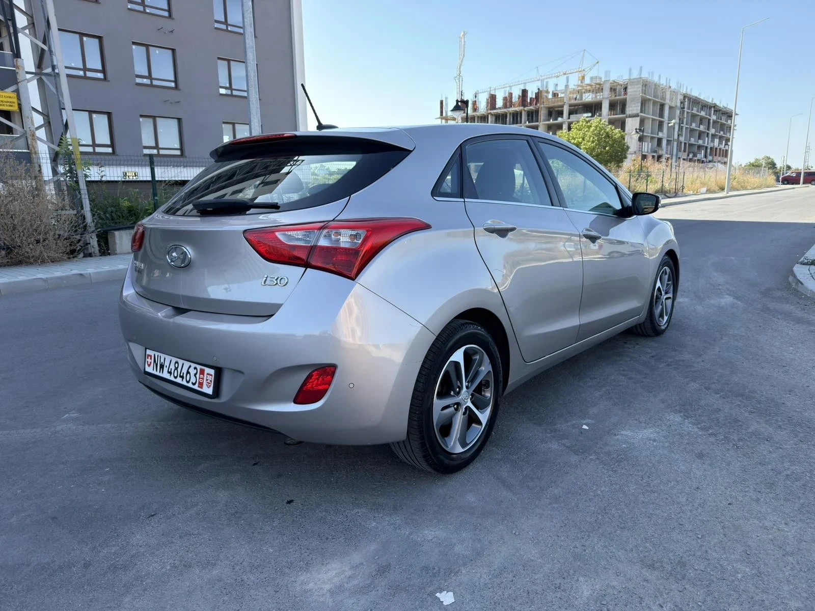 Hyundai I30 1.6 GDI Amplia Automat, снимка 5 - Автомобили и джипове - 55891374