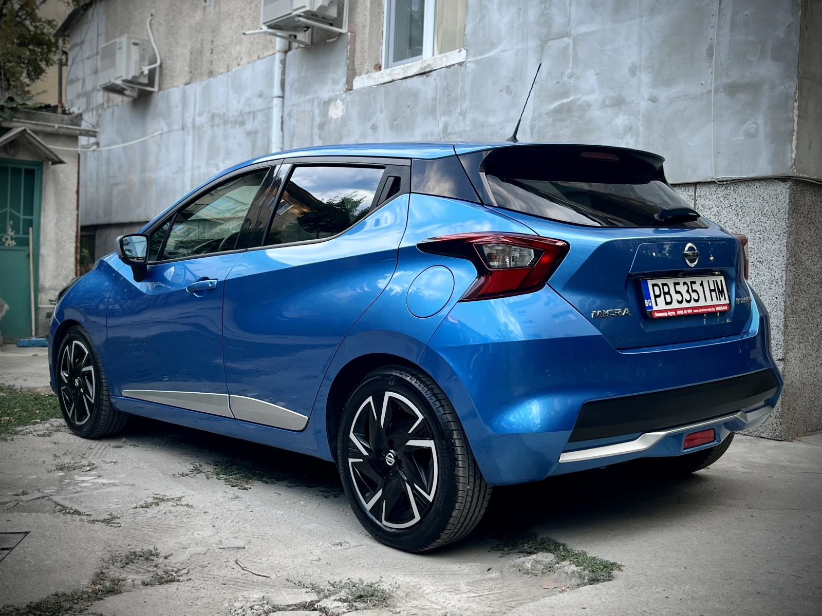 Nissan Micra 1.0i N-DESIGN* AUTOMATIC, снимка 4 - Автомобили и джипове - 55941051