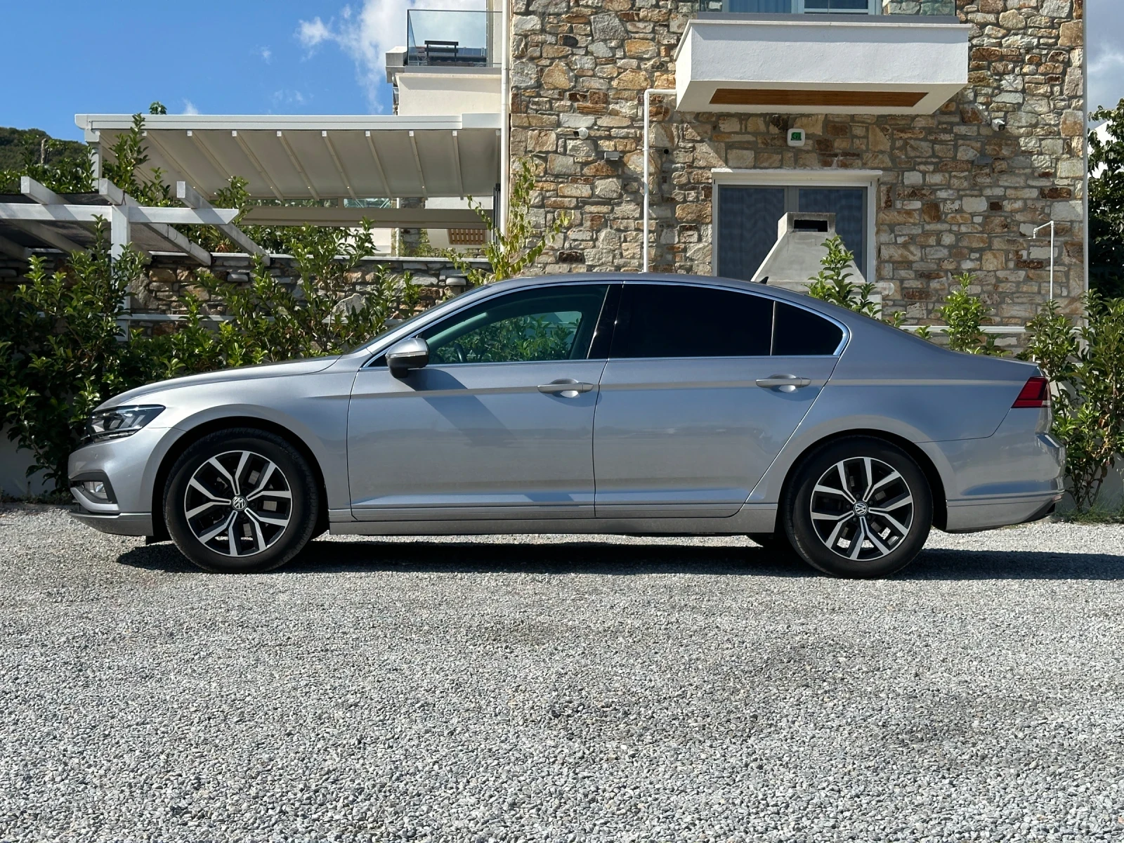 VW Passat Business 2.0 TDI / DSG7 / 190HP, снимка 4 - Автомобили и джипове - 56079370