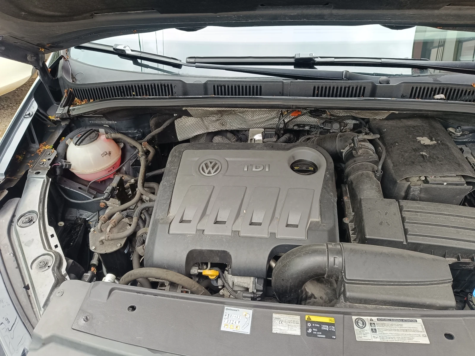 VW Sharan 2.0 TDI, снимка 14 - Автомобили и джипове - 56144594