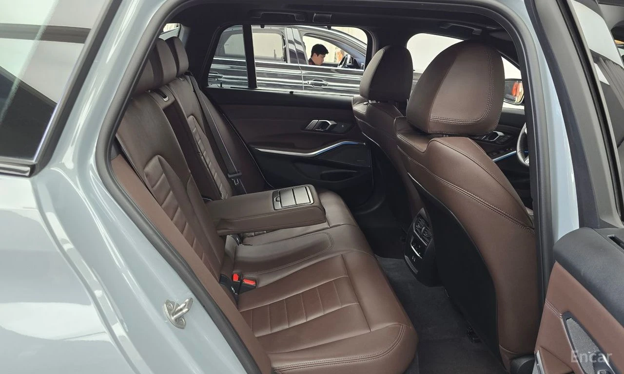 BMW 340 i* M SPORT PRO* CARBON* DISTRONIC* HARMAN* КРАЙНА , снимка 16 - Автомобили и джипове - 56213380