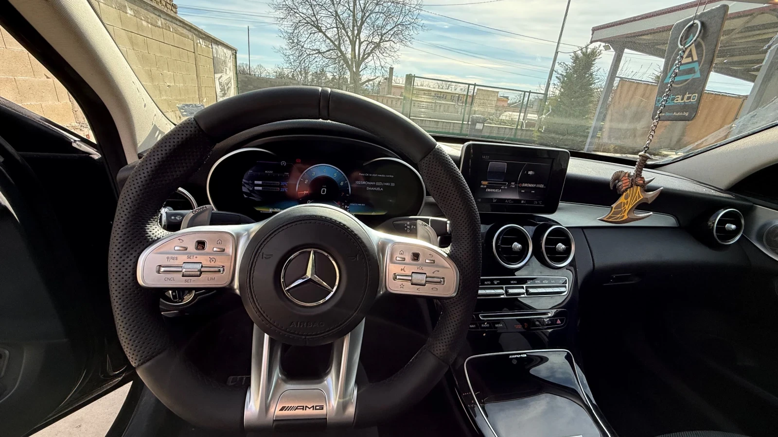 Mercedes-Benz C 220 C63 AMG Пакет, снимка 5 - Автомобили и джипове - 56226309