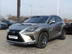 ������ Lexus NX 300h
