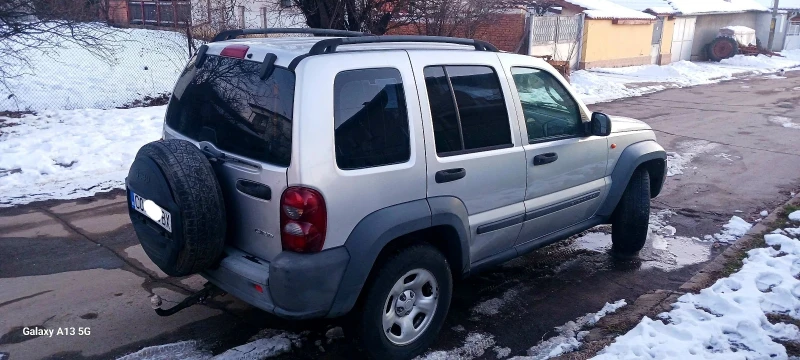 Jeep Cherokee 2.8crdi , снимка 2 - Автомобили и джипове - 49252415