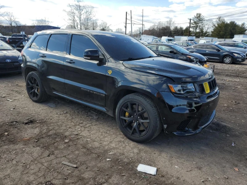 Jeep Grand cherokee TRACKHAWK, снимка 4 - Автомобили и джипове - 49443433