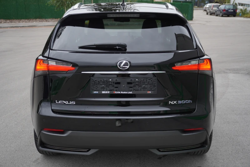 Lexus NX 300h F-SPORT/TRI BEAM/MARK LEVINSTON/ПОДГРЕВ!!, снимка 4 - Автомобили и джипове - 52303869