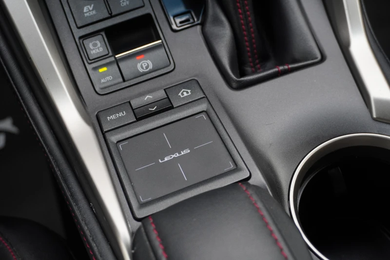 Lexus NX 300h F-SPORT/TRI BEAM/MARK LEVINSTON/ПОДГРЕВ!!, снимка 14 - Автомобили и джипове - 52303869