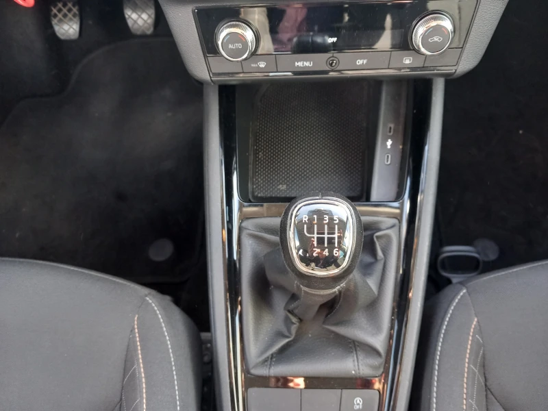 Skoda Kamiq 1.5 TSI/6MТ, снимка 11 - Автомобили и джипове - 52477653
