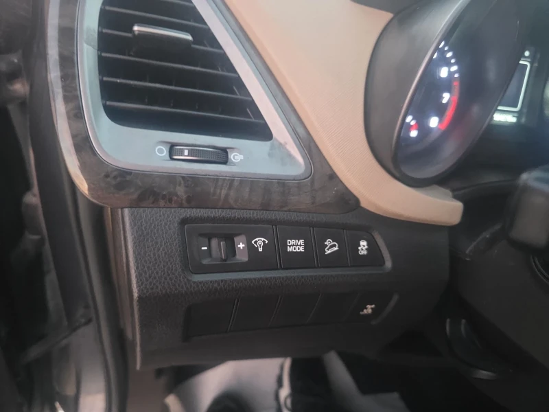 Hyundai Santa fe 2.4.automat Koja Navi, снимка 9 - Автомобили и джипове - 52830163