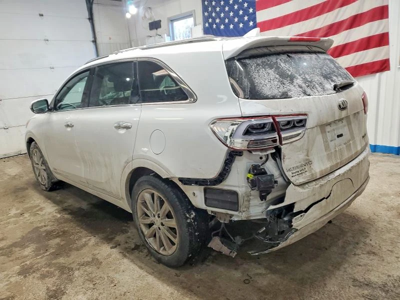 Kia Sorento 3.3L 6 ALL WHEEL DRIVE, снимка 3 - Автомобили и джипове - 53989542