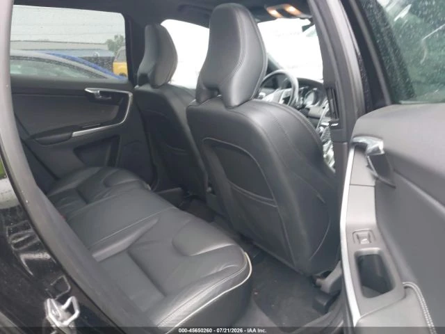 Volvo XC60 T6* R-DESIGN* PLATINUM, снимка 8 - Автомобили и джипове - 56310759