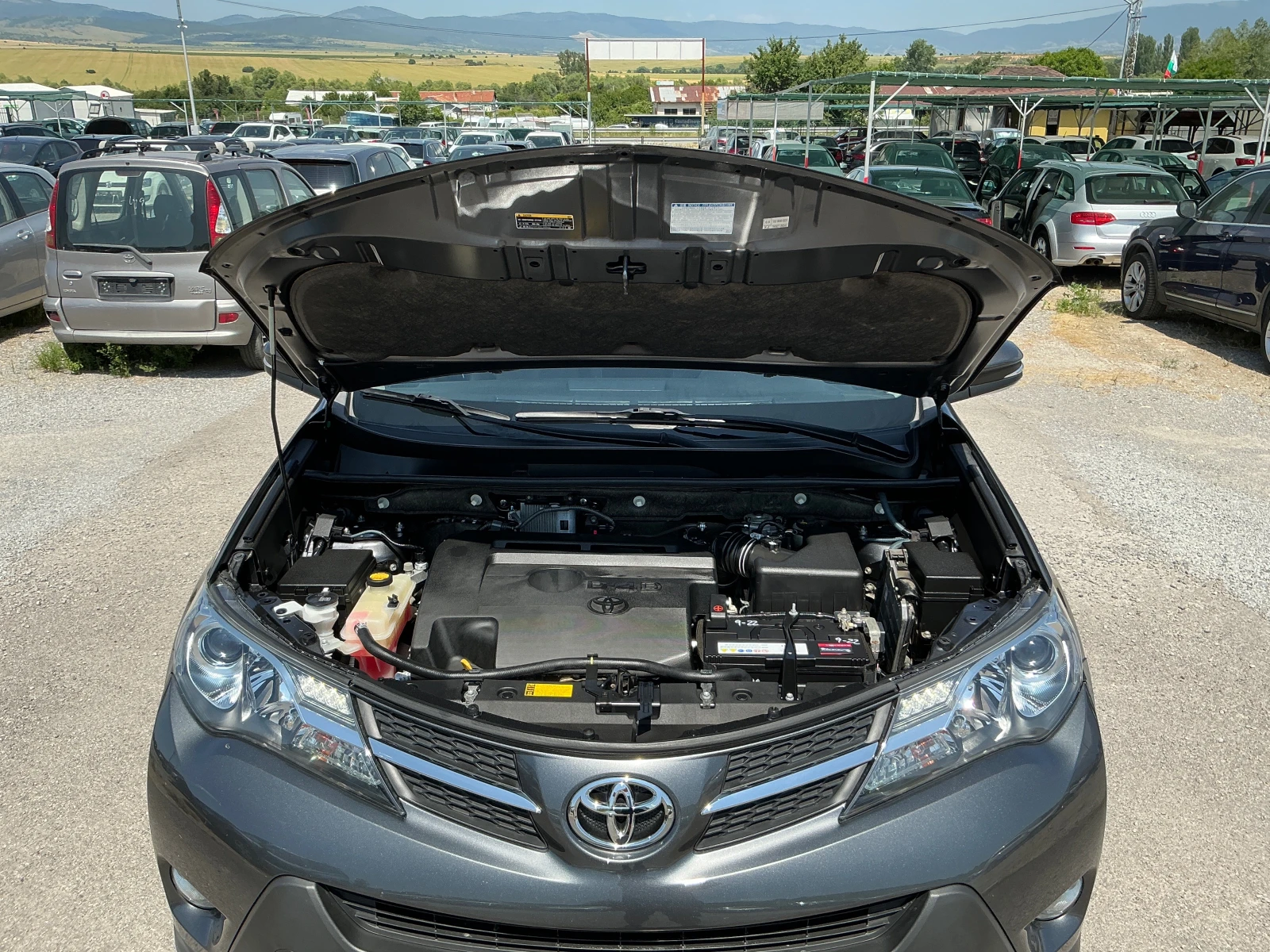 Toyota Rav4 2.0 D4D - изображение 8