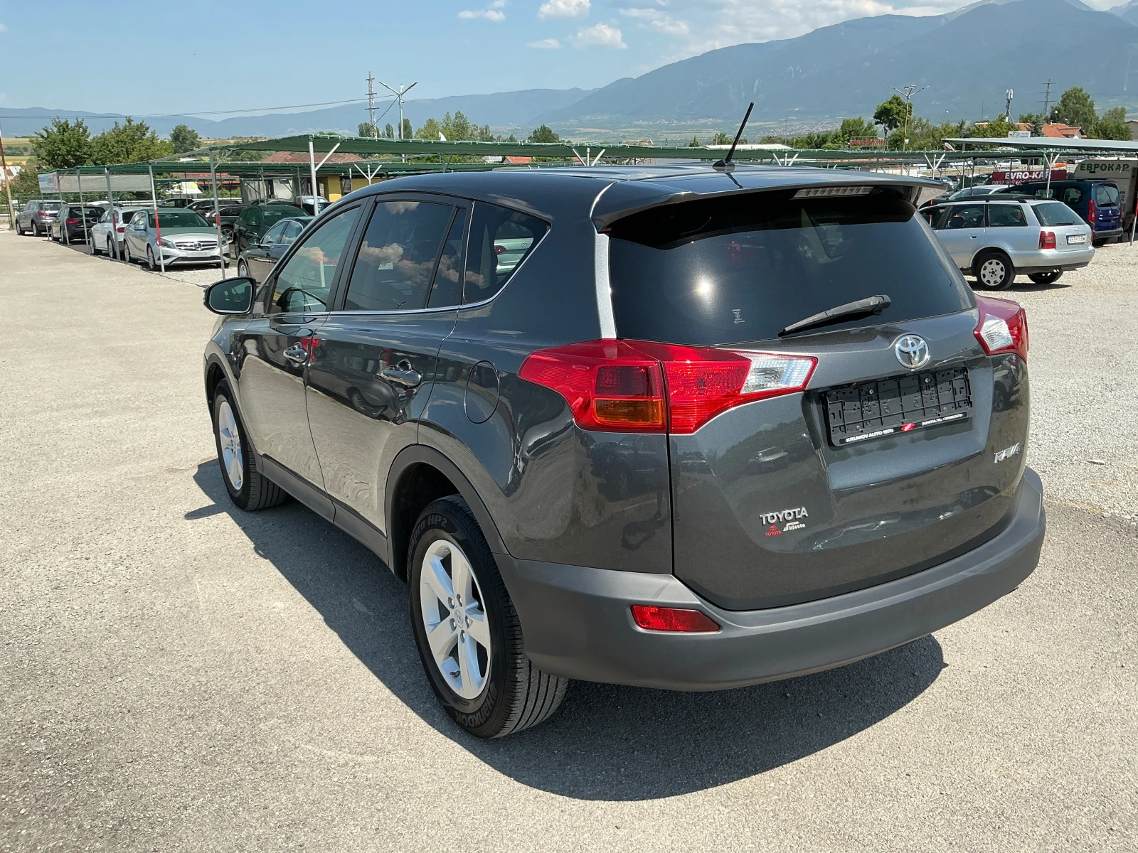 Toyota Rav4 2.0 D4D - изображение 6