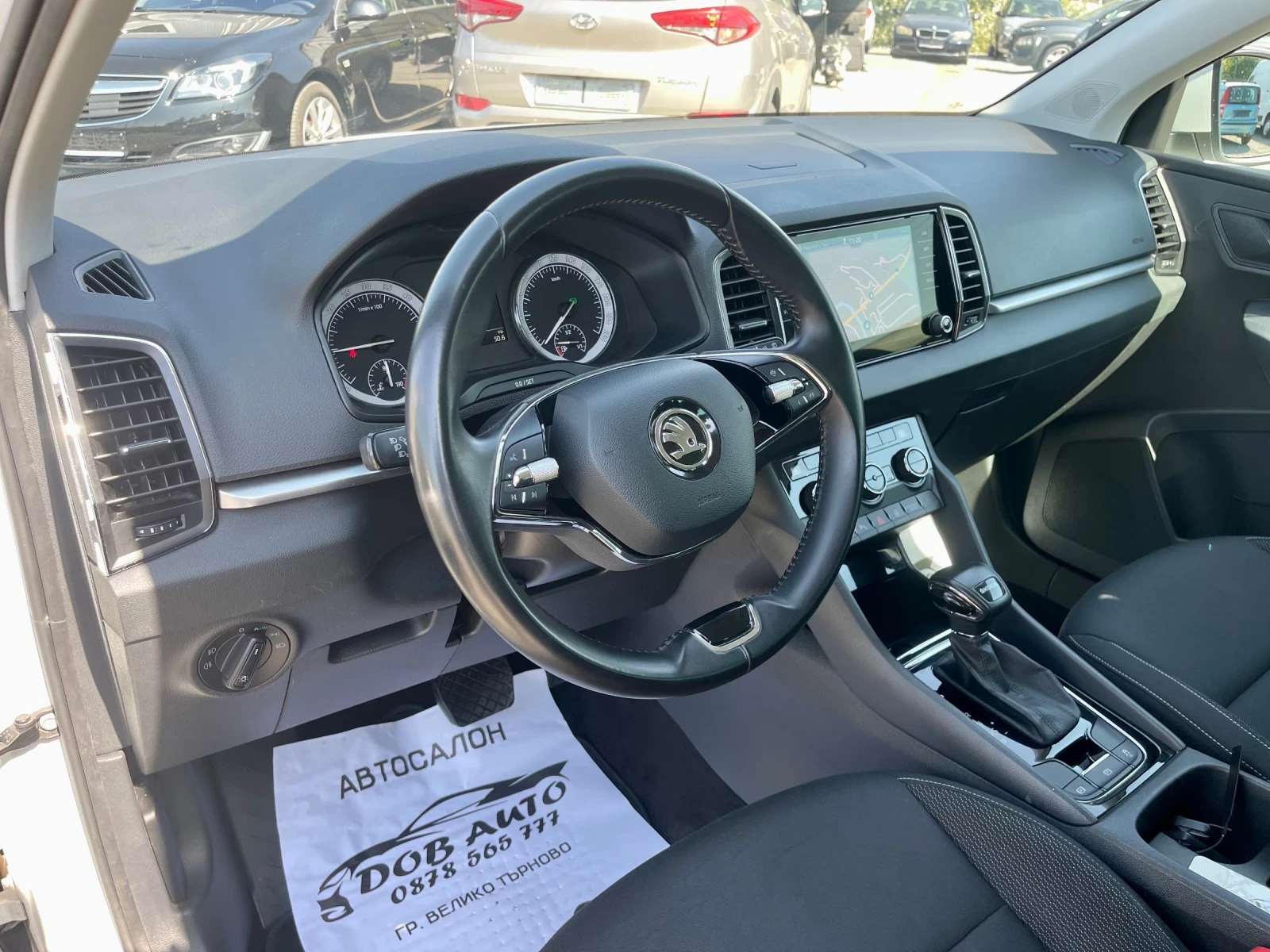 Skoda Karoq 2.0TDI-АВТОМАТ-НАВИ-ДИСТРОНИК-КАМЕРА-КАРПЛЕЙ - изображение 9