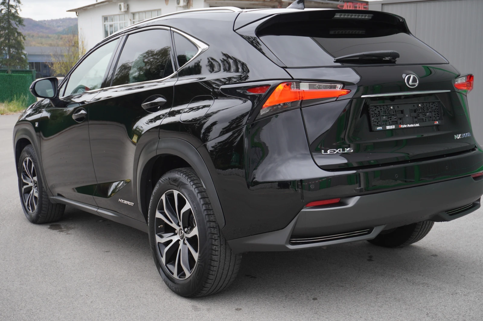 Lexus NX 300h F-SPORT/TRI BEAM/MARK LEVINSTON/!! | Mobile.bg   3