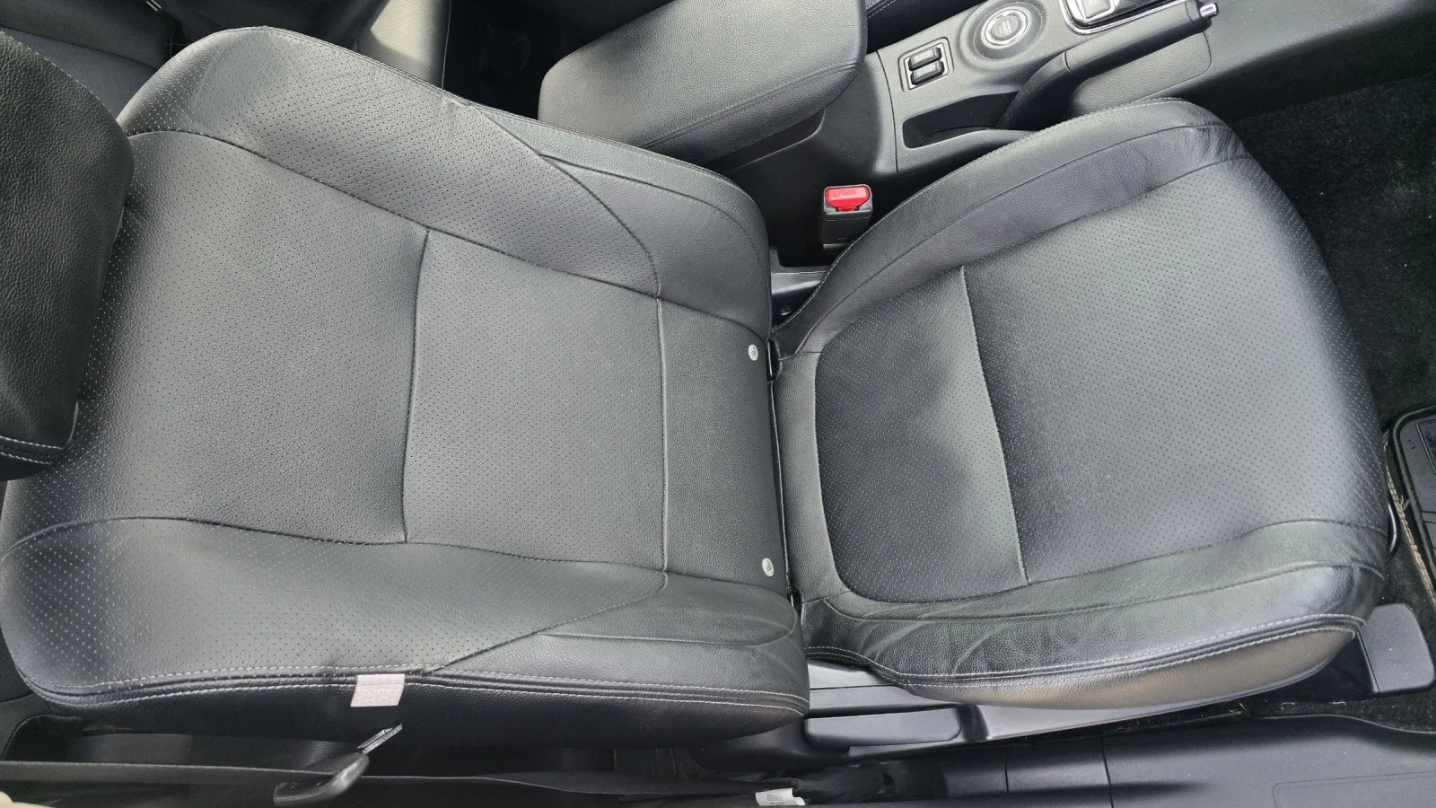 Mitsubishi Outlander PHEV, снимка 10 - Автомобили и джипове - 53933313