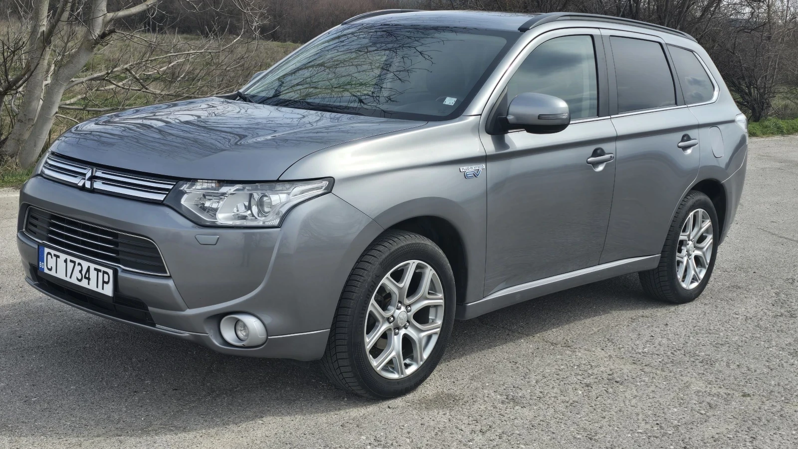 Mitsubishi Outlander PHEV, снимка 6 - Автомобили и джипове - 53933313