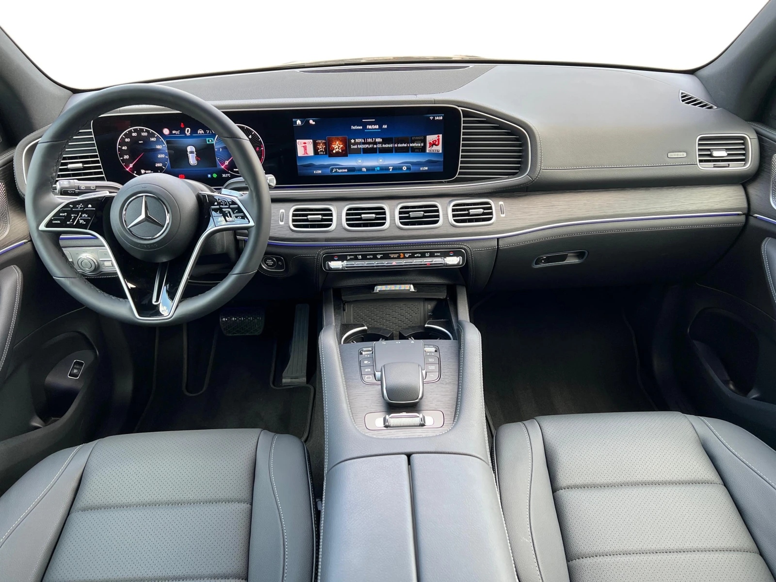 Mercedes-Benz GLE 300 d 4MATIC 6+ 1, снимка 6 - Автомобили и джипове - 53992635