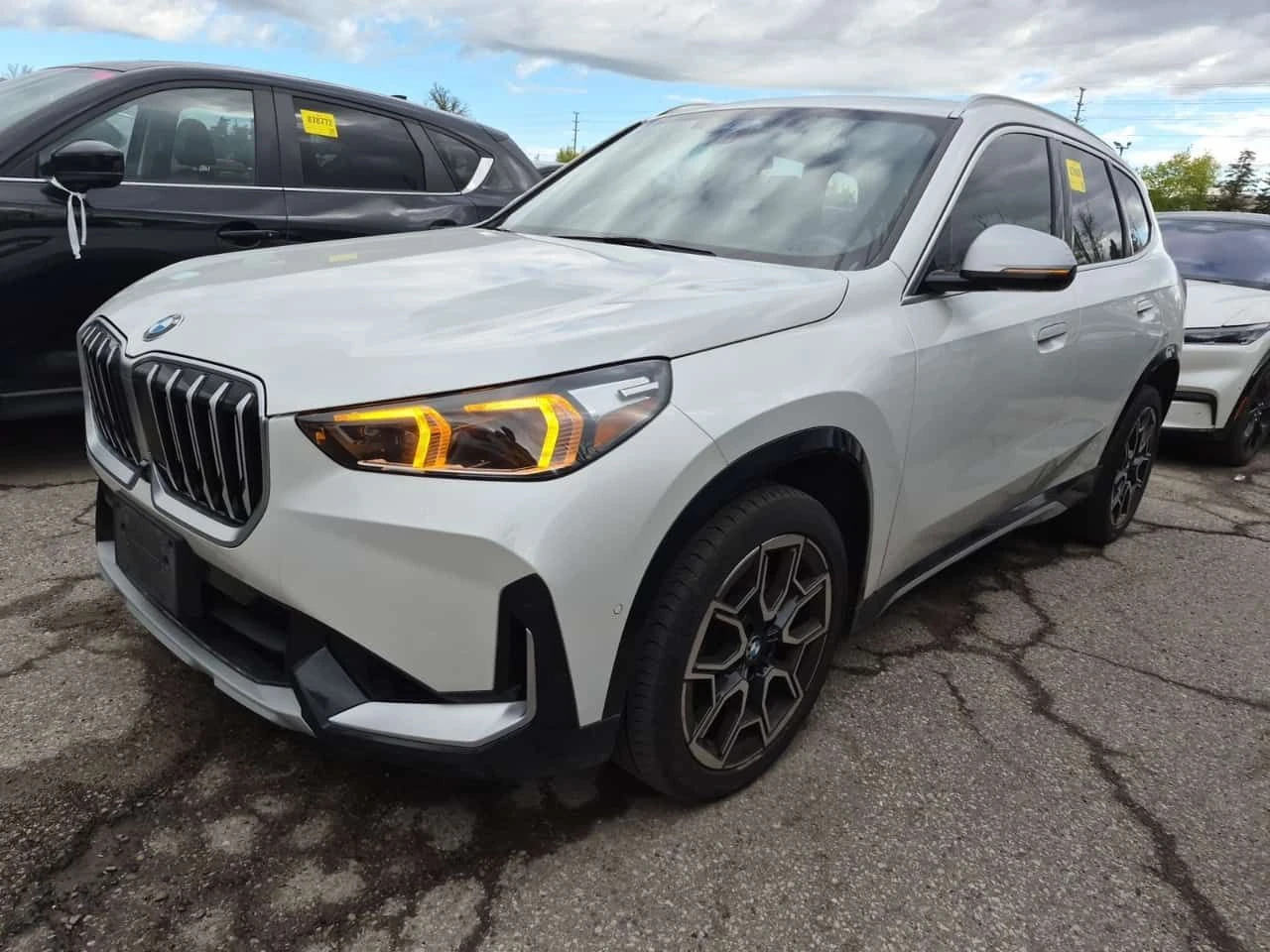 BMW X1 XDRIVE * FULL M PACK* ДИСТРОНИК* АМБИЕНТНО* HEAD U