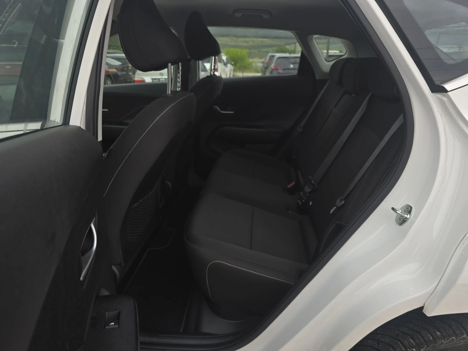 Hyundai Kona 65KW, снимка 9 - Автомобили и джипове - 54645234