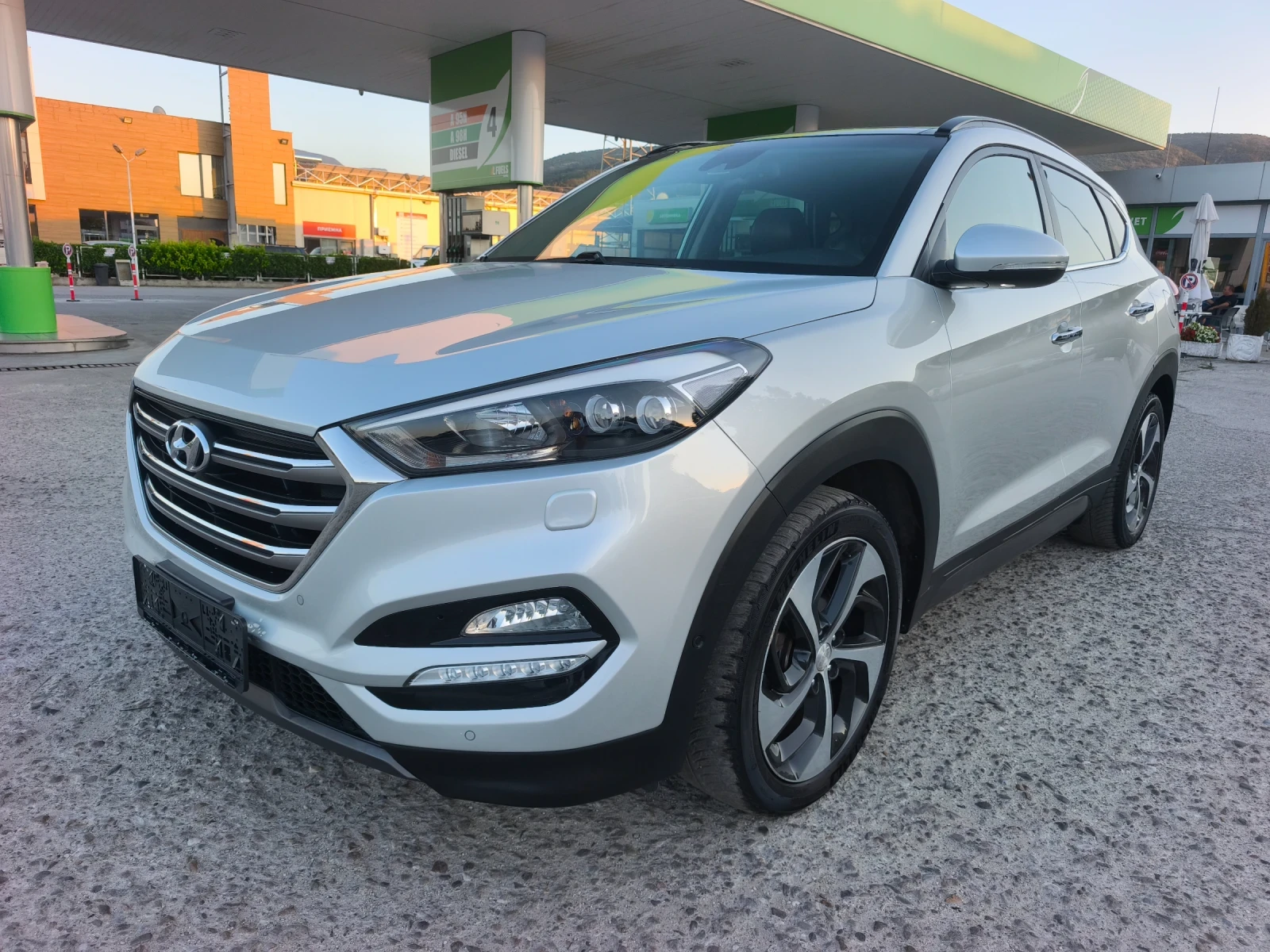 Hyundai Tucson 2.0d 184kc PREMIUM FULL NEW  | Mobile.bg � ����������� 1