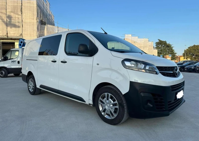 Opel Vivaro 1.5 CDTI 2 броя , снимка 8 - Бусове и автобуси - 48548802