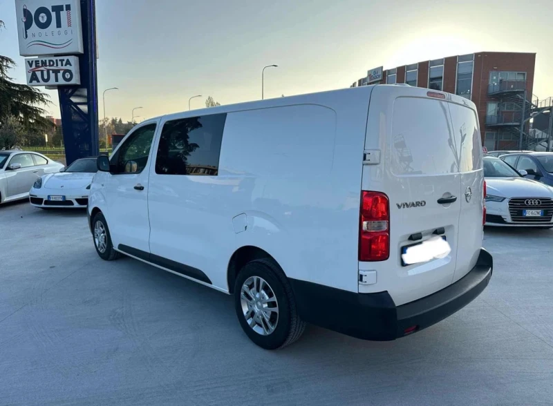 Opel Vivaro 1.5 CDTI 2 броя , снимка 11 - Бусове и автобуси - 48548802