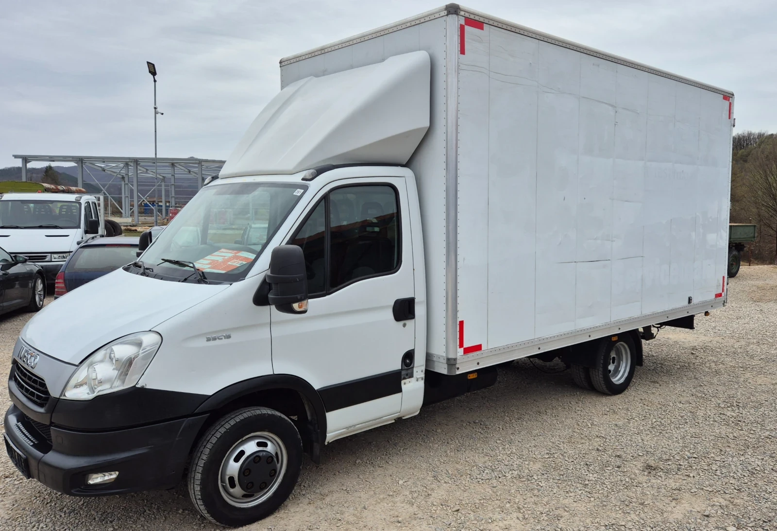 Iveco Daily 35c15 3.0L 4.80м. 3.5тона - изображение 2
