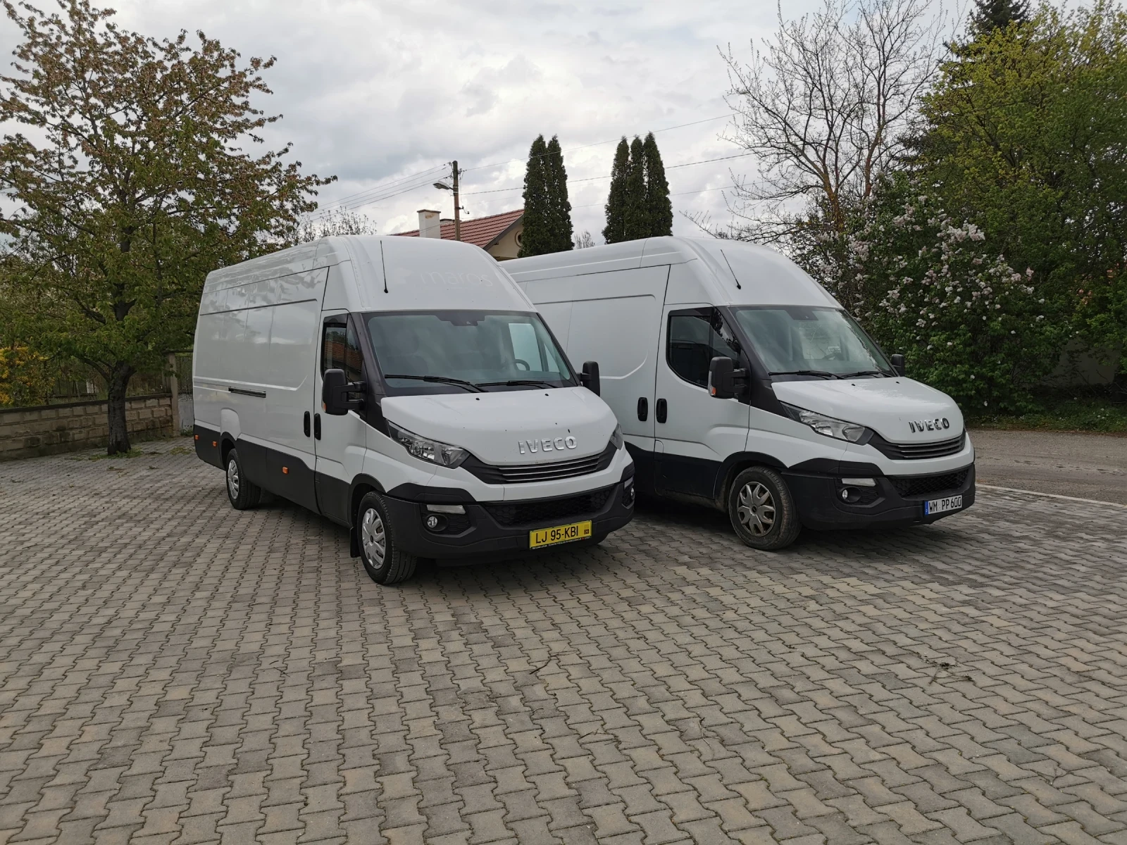 Iveco Daily 35S18 Hi Matic, снимка 16 - Бусове и автобуси - 54371369