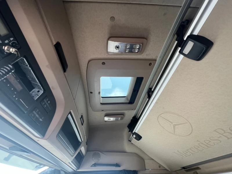 Mercedes-Benz Actros 1848 BIG SPACE, снимка 12 - Камиони - 50618115