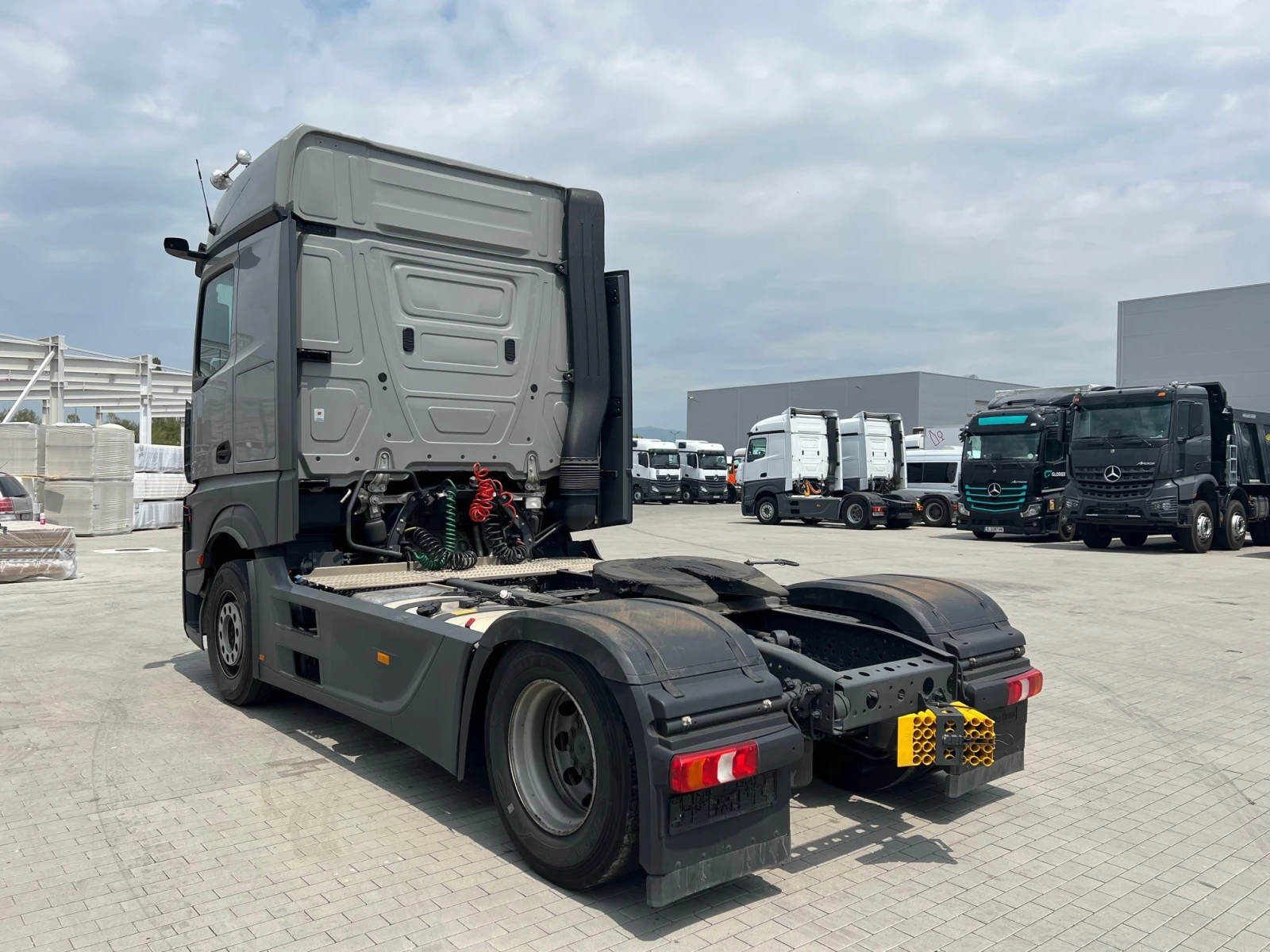 Mercedes-Benz Actros 1848 BIG SPACE - изображение 7