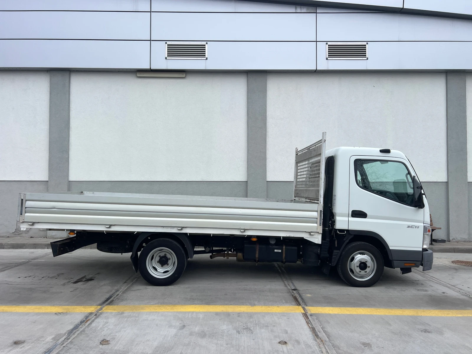 Mitsubishi Canter FUSO 3C11 КЛИМА НОВО..!! , снимка 5 - Камиони - 53916737