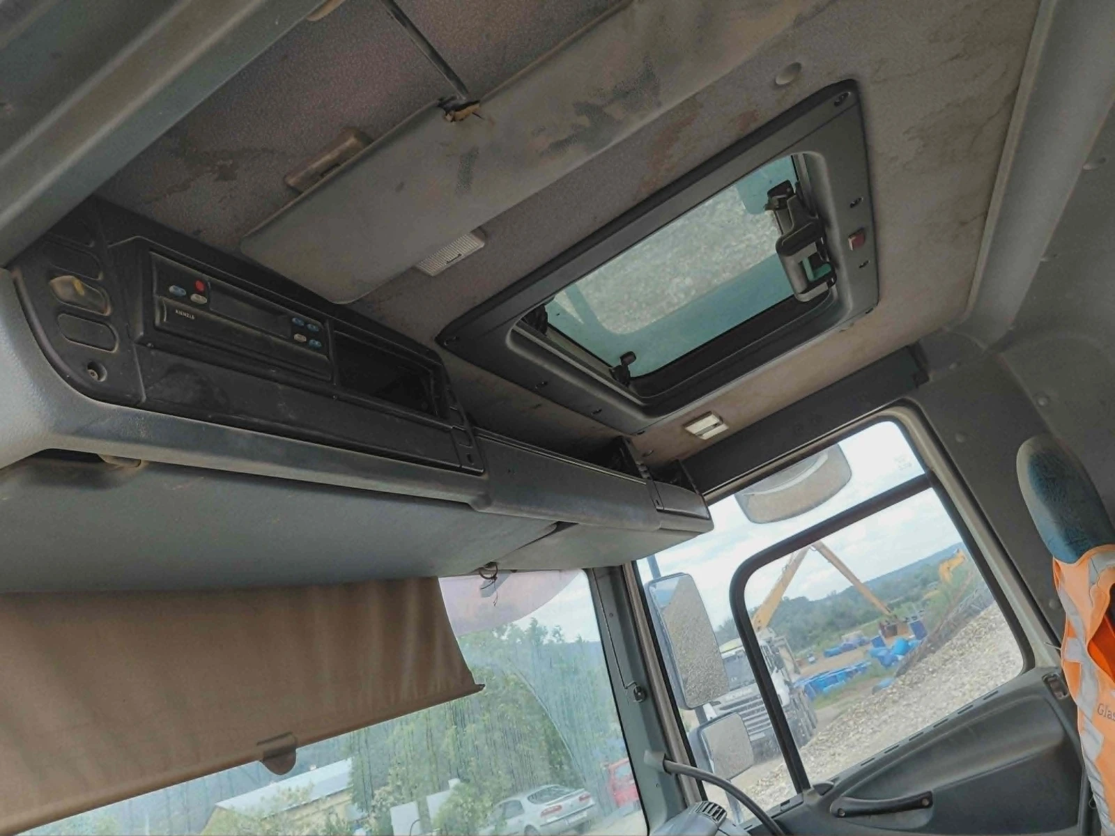 Daf Cf85 85XC480, снимка 9 - Камиони - 54815595