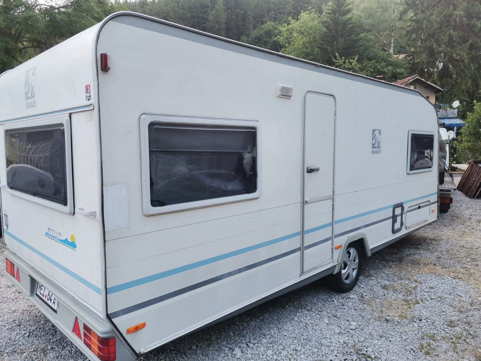 Каравана Knaus AZUR 560 + TUV - изображение 4