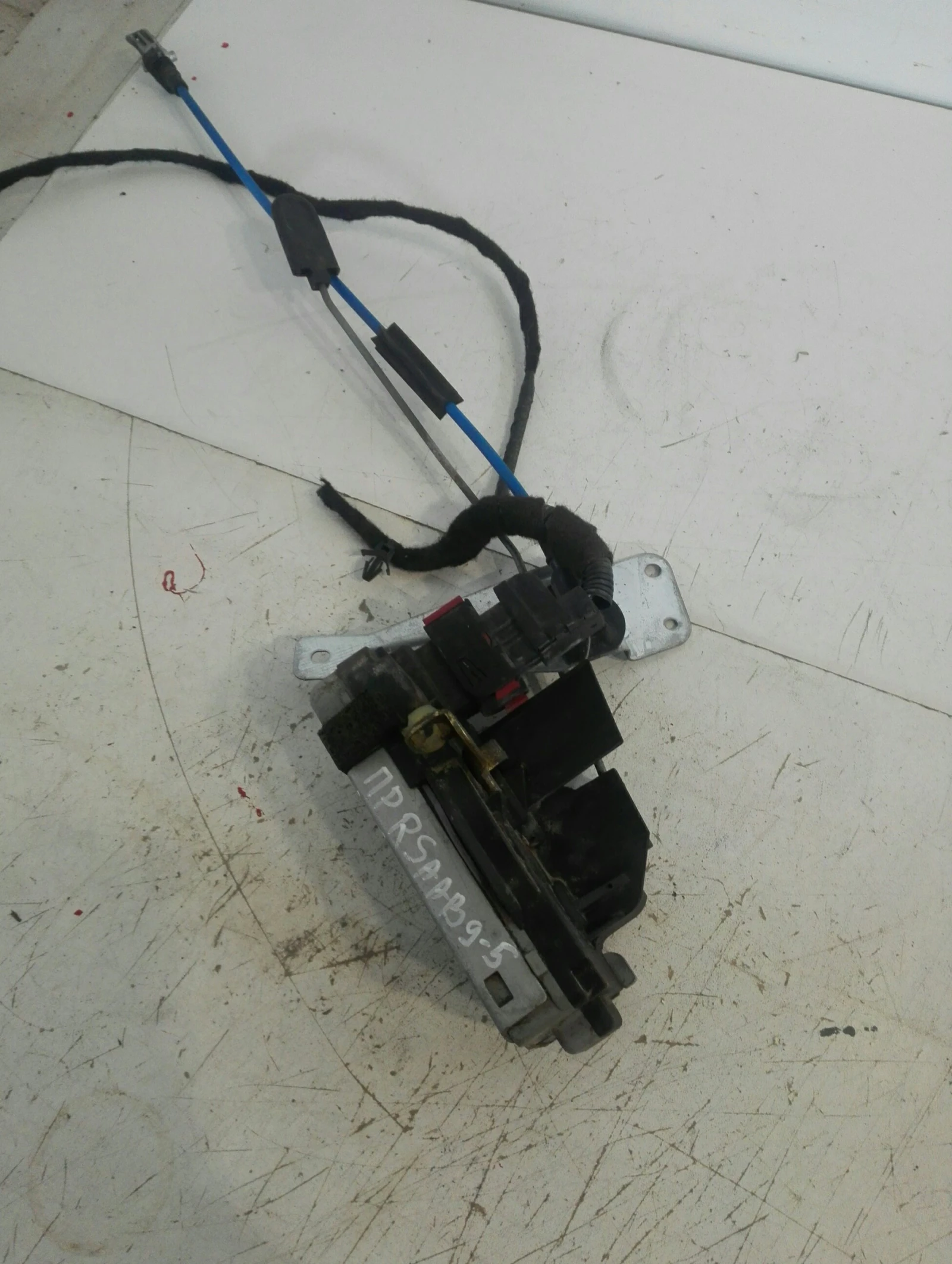 ����� ����� ������ ����� ���� 9-5 | Mobile.bg � ����������� 1