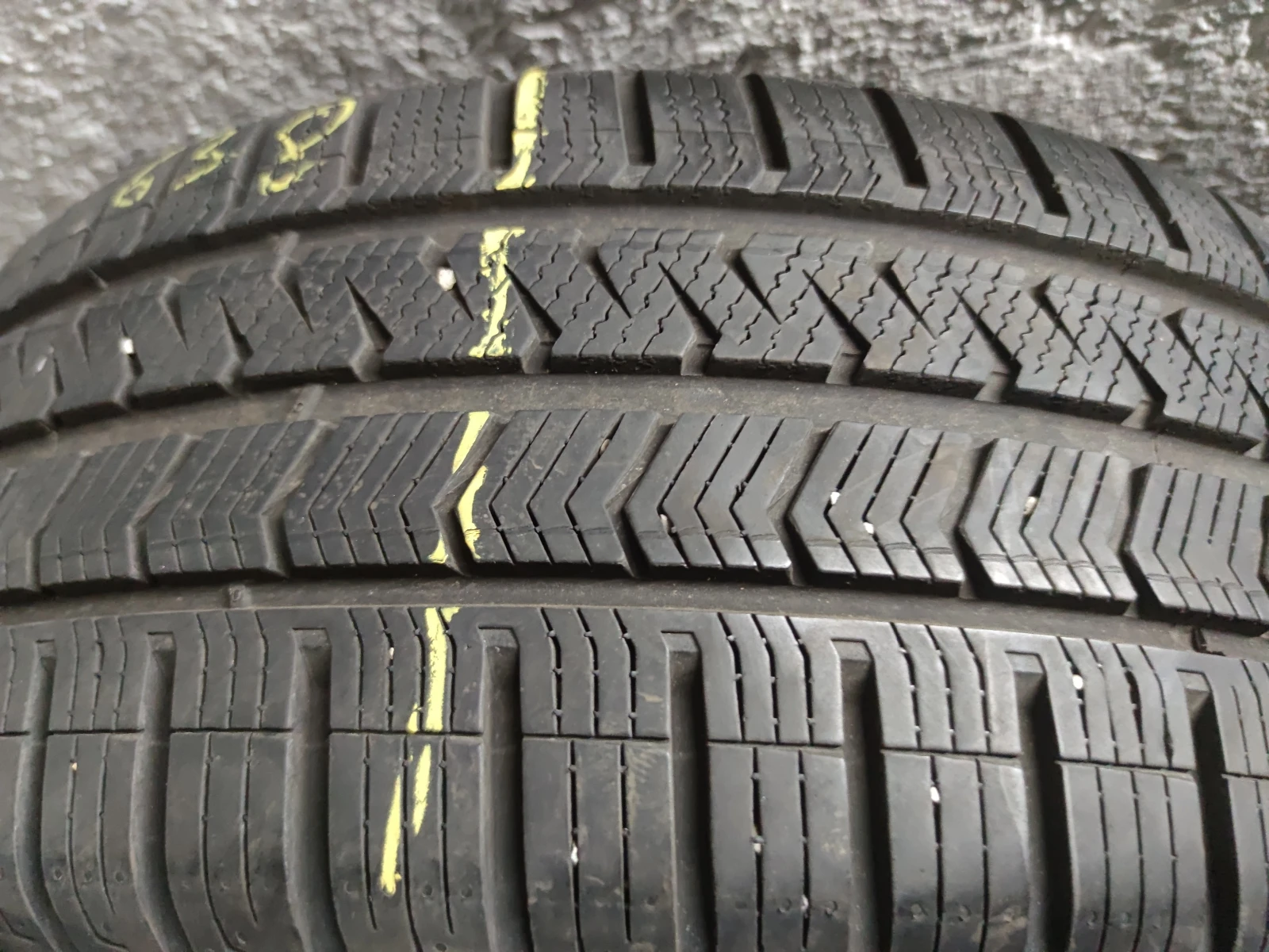  205/45R17 | Mobile.bg   4