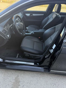 Mercedes-Benz C 220 AMG Пакет Подгрев, снимка 7