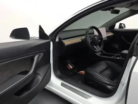 Tesla Model 3 - 18208 € - 59606585 10