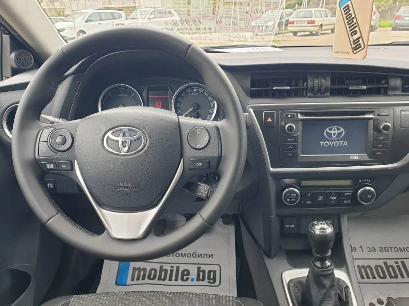 Toyota Auris 1.4 D4D-Италия, снимка 7 - Автомобили и джипове - 45119710