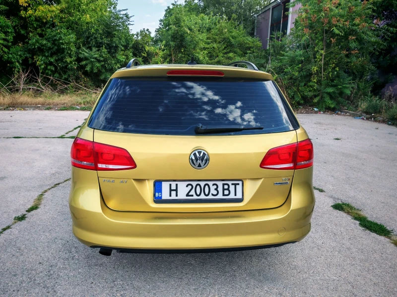 VW Passat 1.6TDI 105KS, снимка 6 - Автомобили и джипове - 47125268