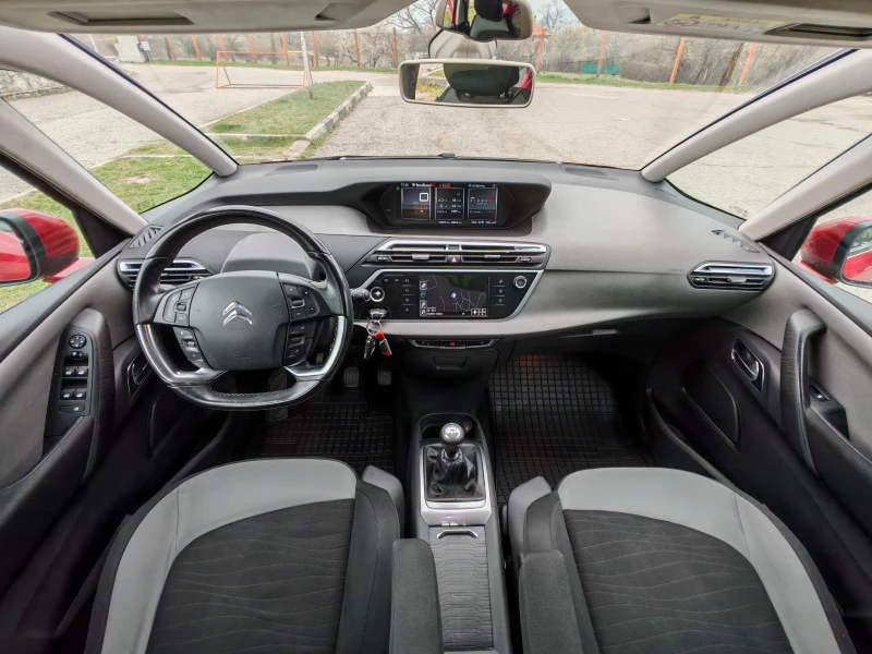 Citroen C4 Picasso Grand 1.6HDI * 6+ 1 * НАВИ * КАМЕРА, снимка 10 - Автомобили и джипове - 47839636