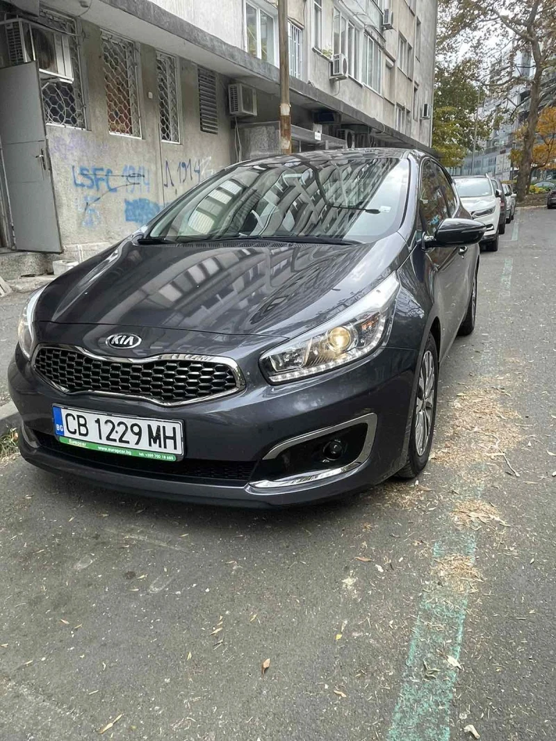 Kia Ceed, снимка 2 - Автомобили и джипове - 47995675