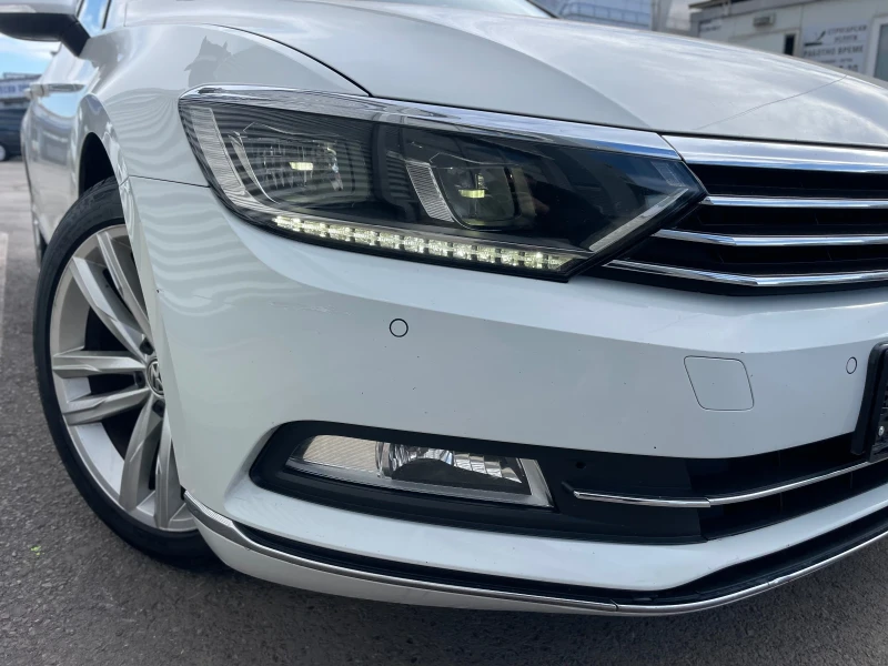 VW Passat Hight-Line+ 7DSG+ 150kc+ Virtual Cocpit+ Key Less , снимка 8 - Автомобили и джипове - 48876140