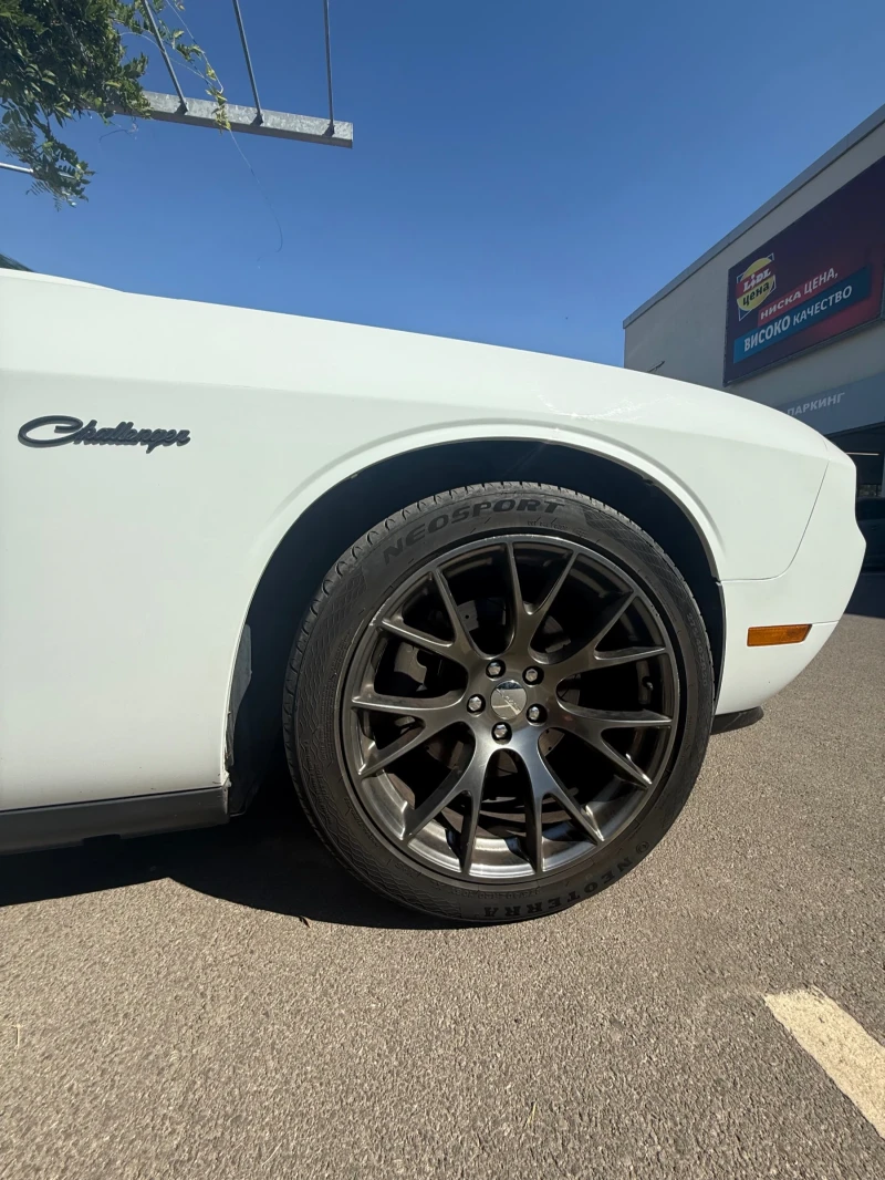 Dodge Challenger 3.6, снимка 11 - Автомобили и джипове - 52475110